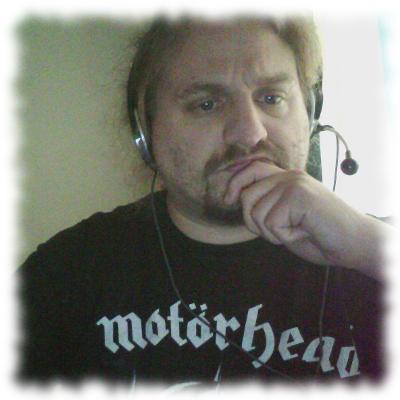 Ulf hrt Musik und schreibt darber