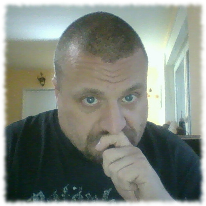 Ulf, besinnlichen Blickes.