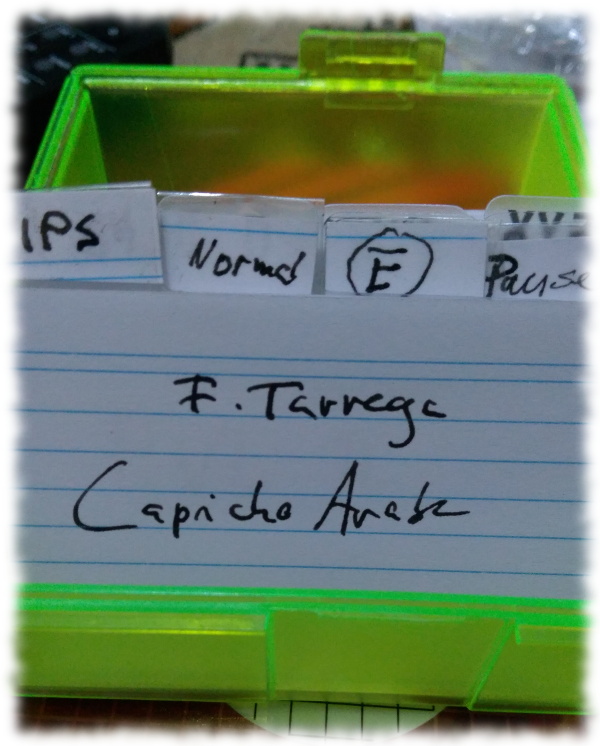 Karteik�stchen mit zu spielender Musik.