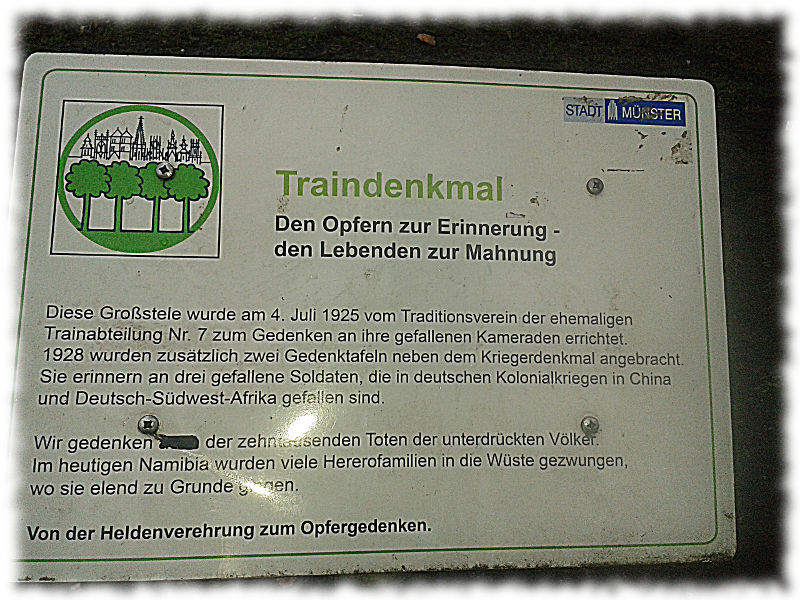 Blecherne Hinweistafel an der Promenade, Text siehe Anmerkungen am Ende.