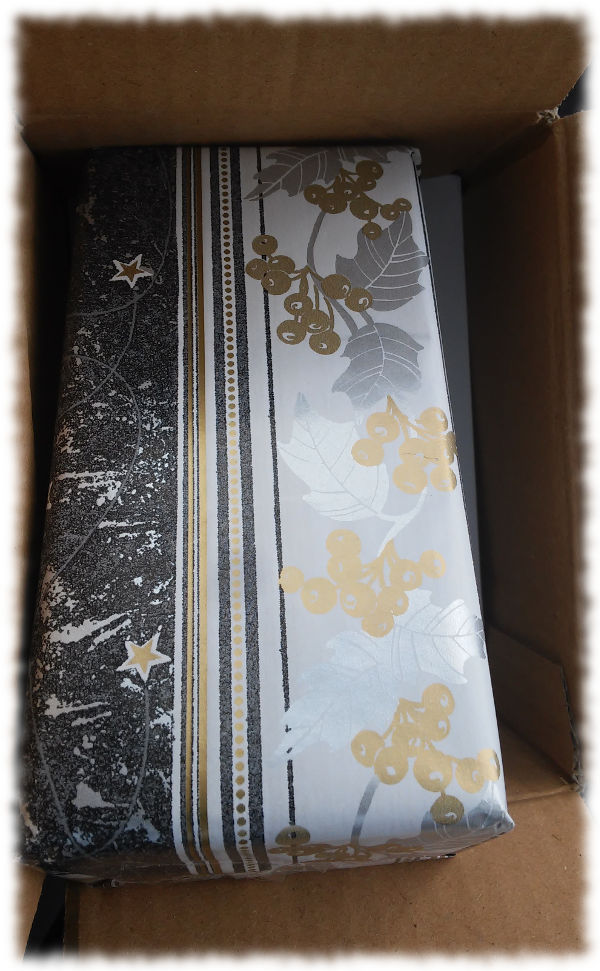 Das Geschenk darin.